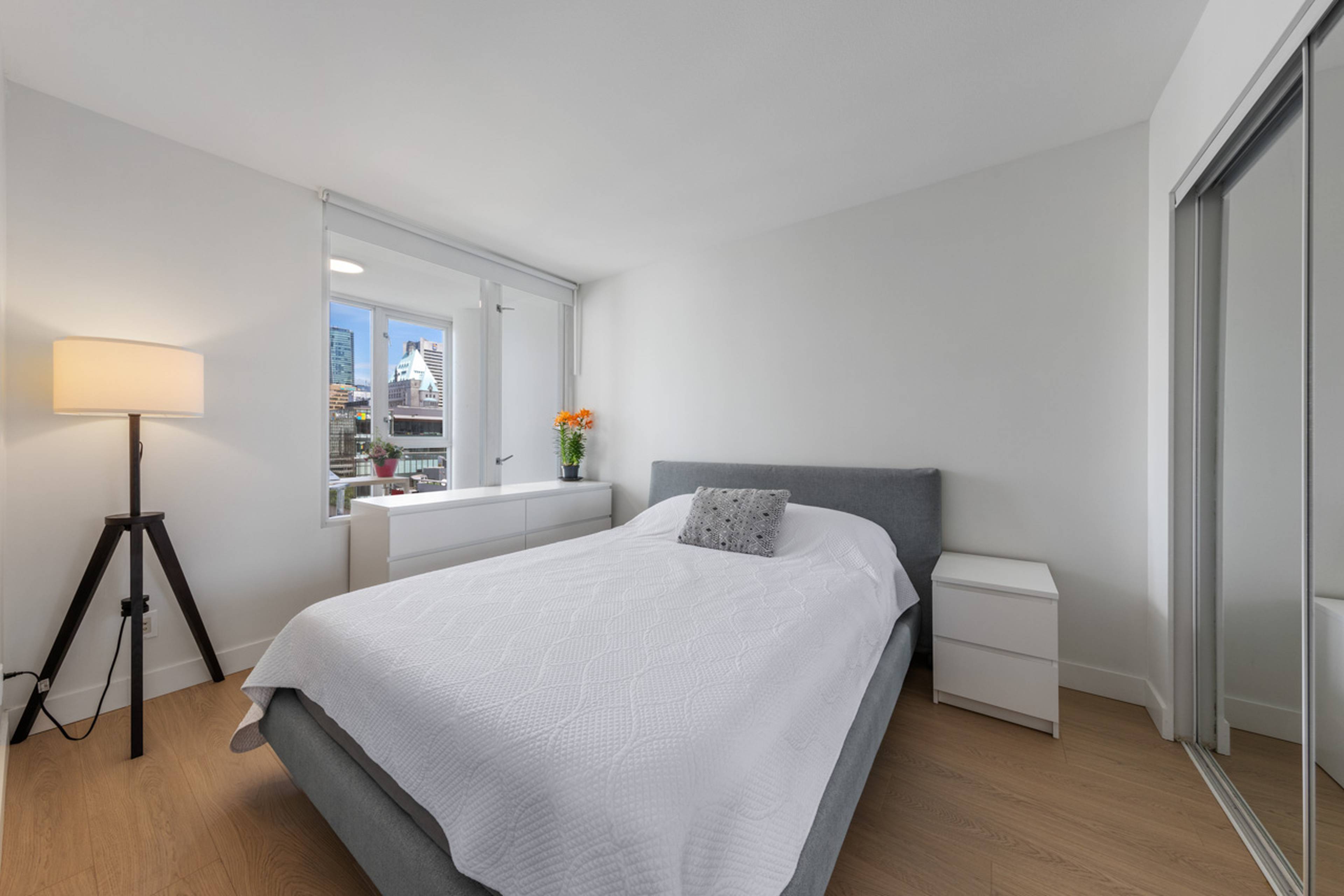 1102 822 Seymour St, Vancouver, BC 1 Bedroom Apartment for Rent