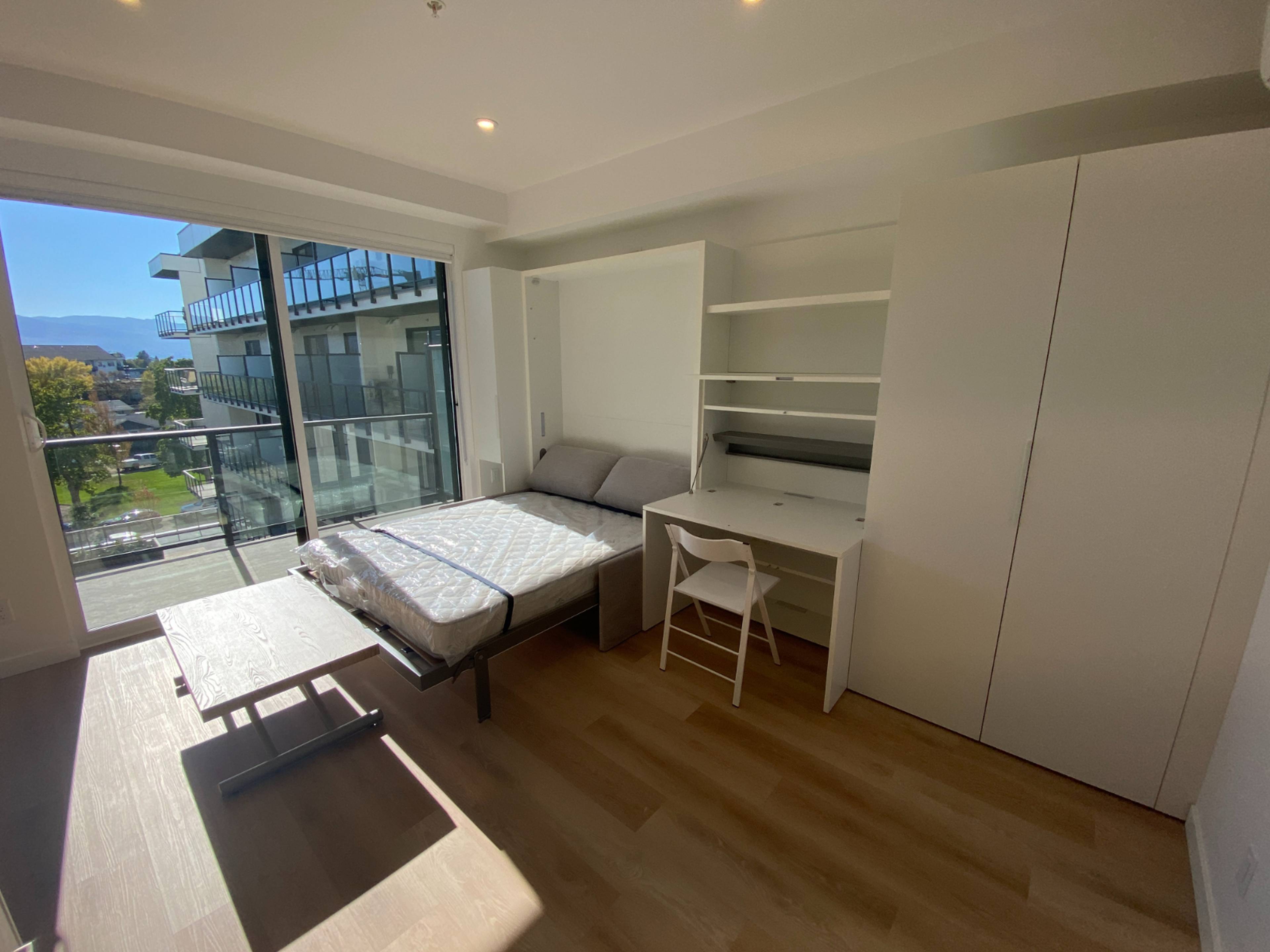 538 1274 Devonshire Ave, Kelowna, BC Studio Apartment for Rent