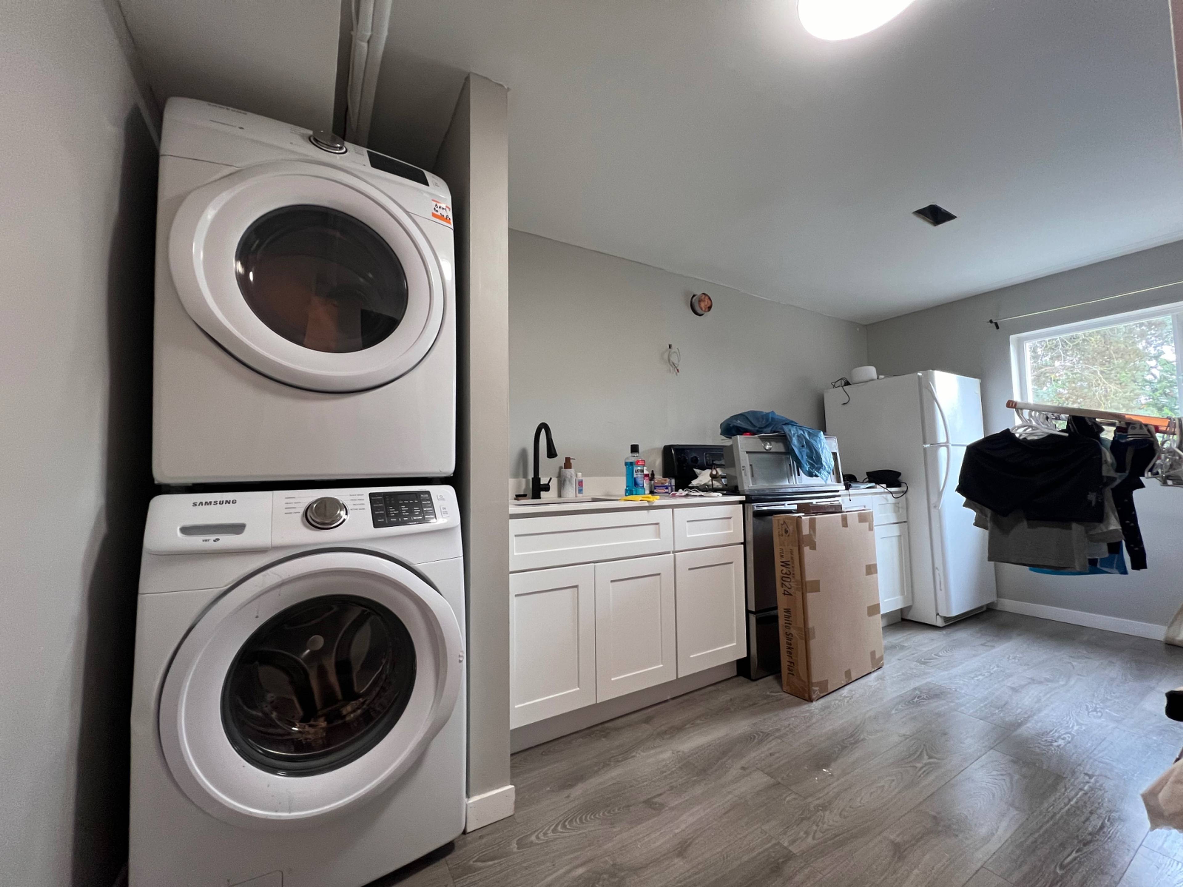 3142 BOWEN DR, Coquitlam, BC 3 室 单间 出租 liv.rent