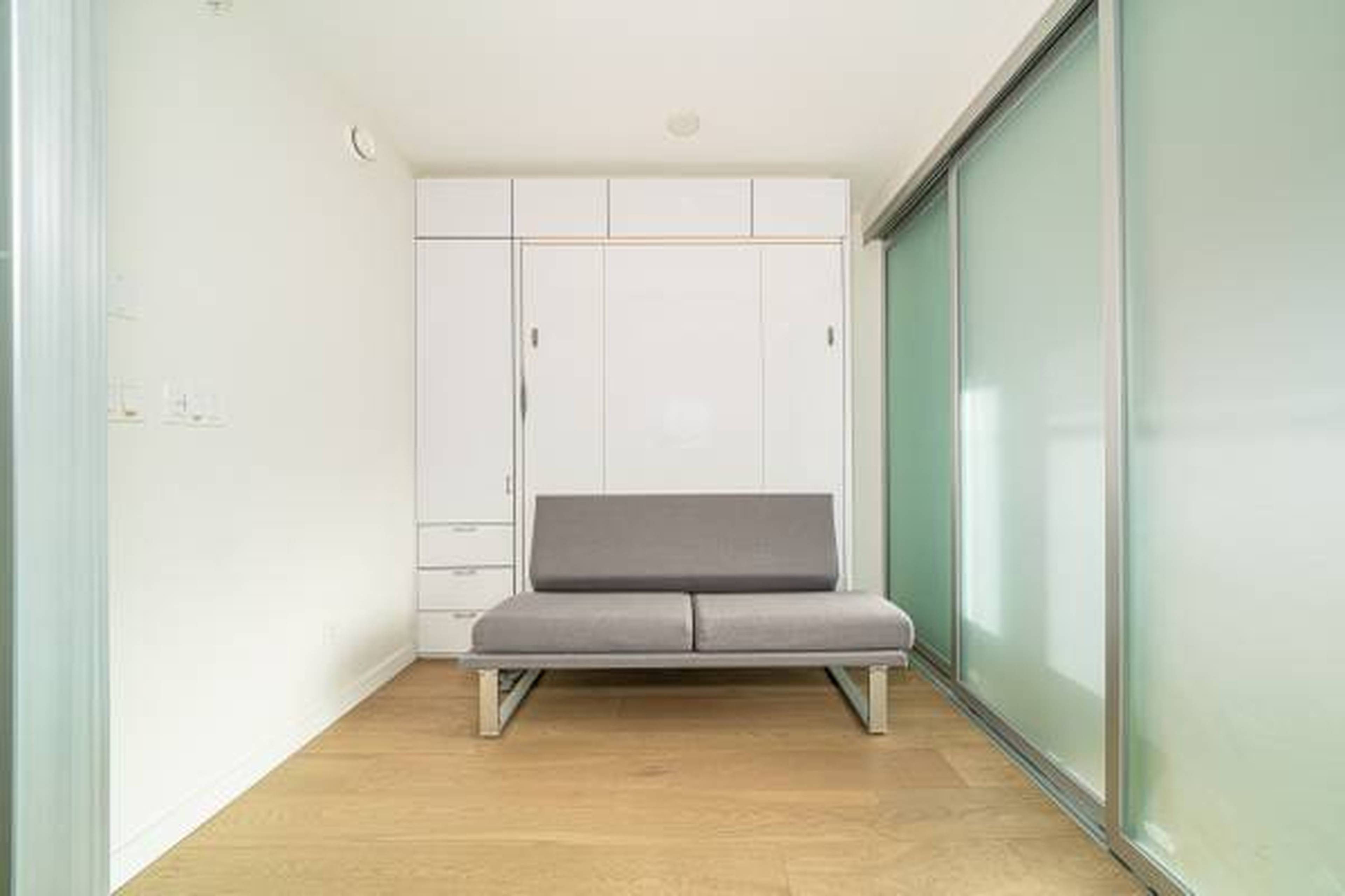 2201 13438 Central Ave, Surrey, BC 2 Bedroom Apartment for Rent