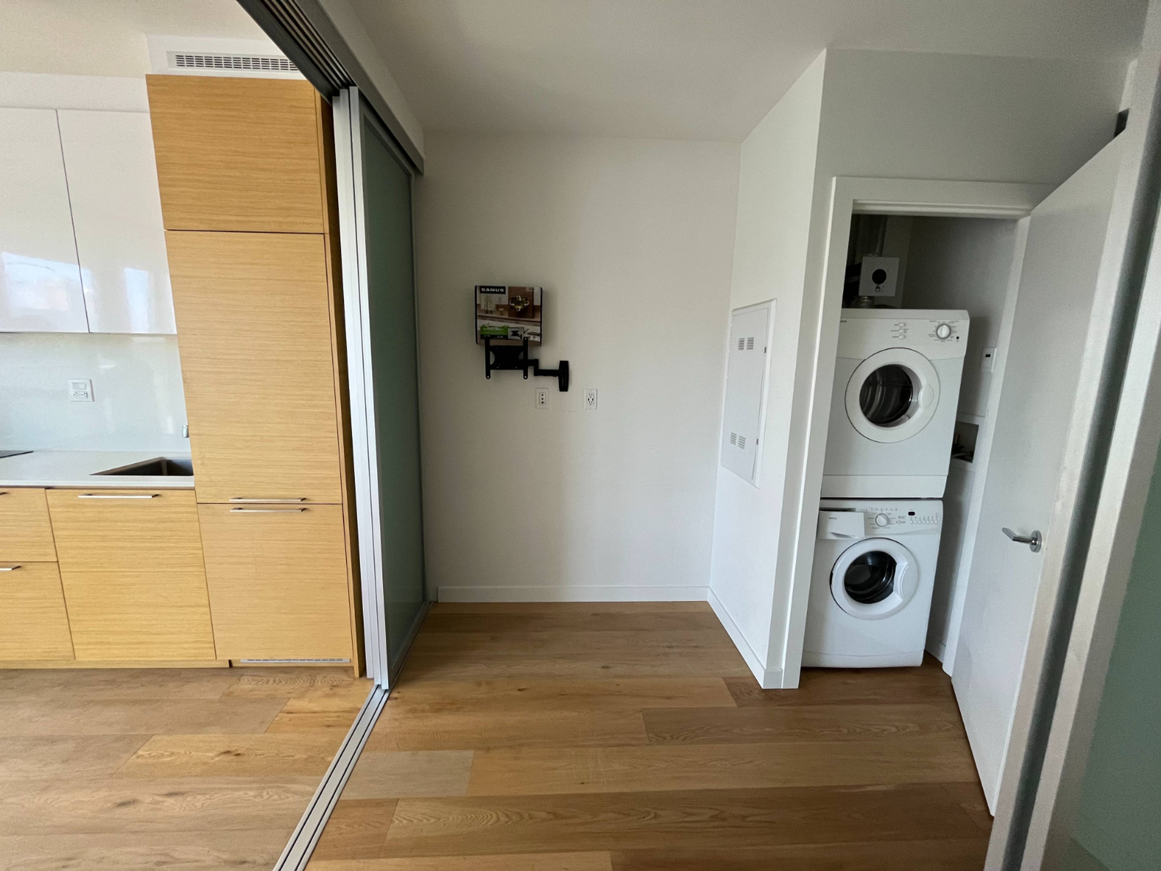 2201 13438 Central Ave, Surrey, BC 2 Bedroom Apartment for Rent