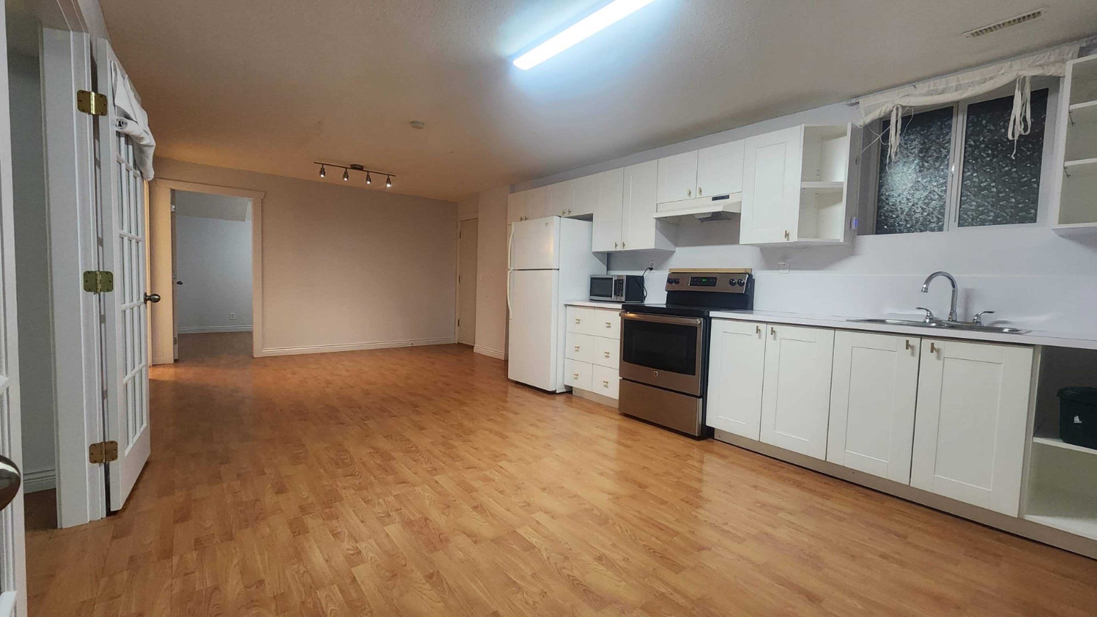 201B St 1