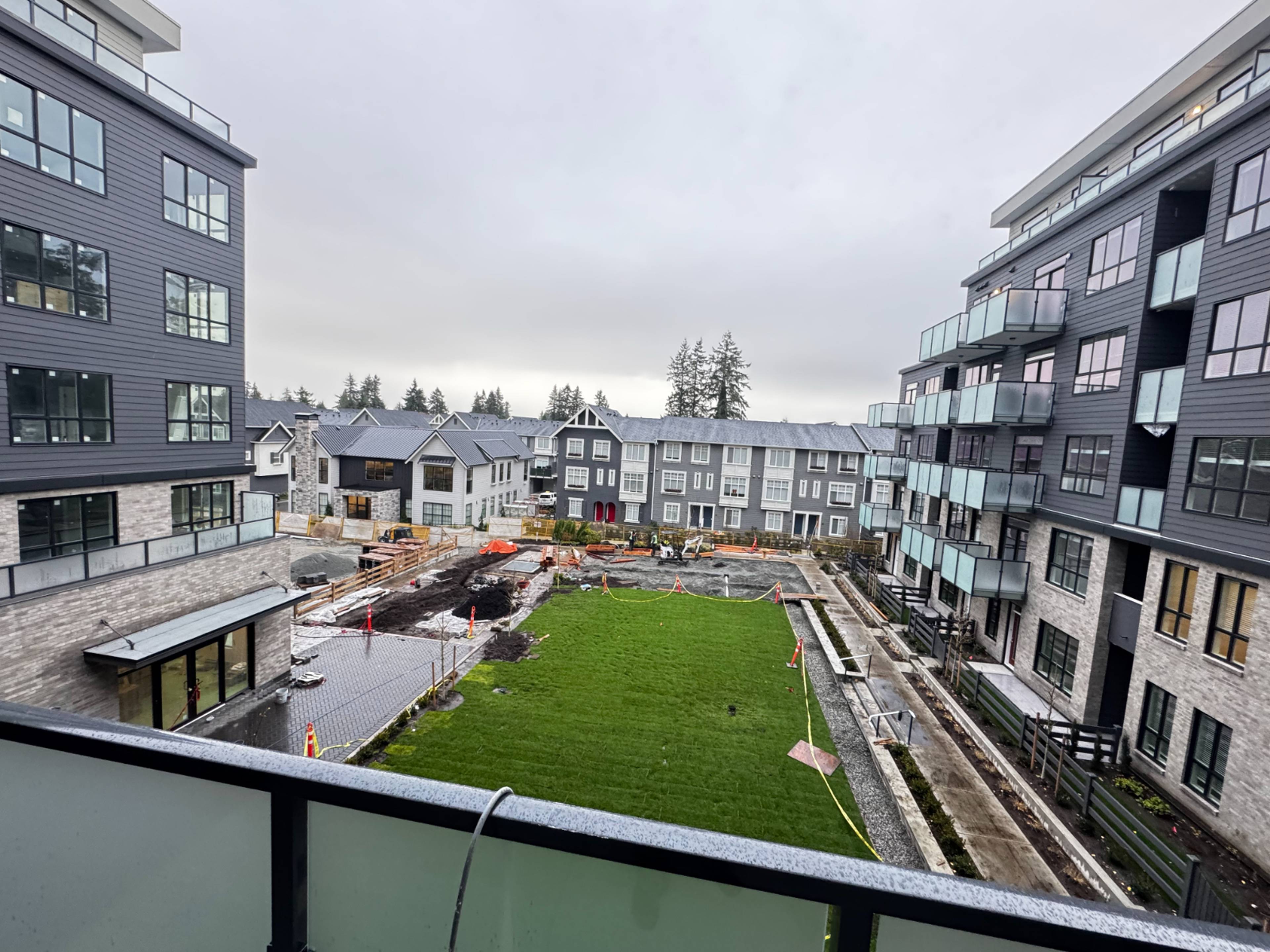 15735 85 Ave