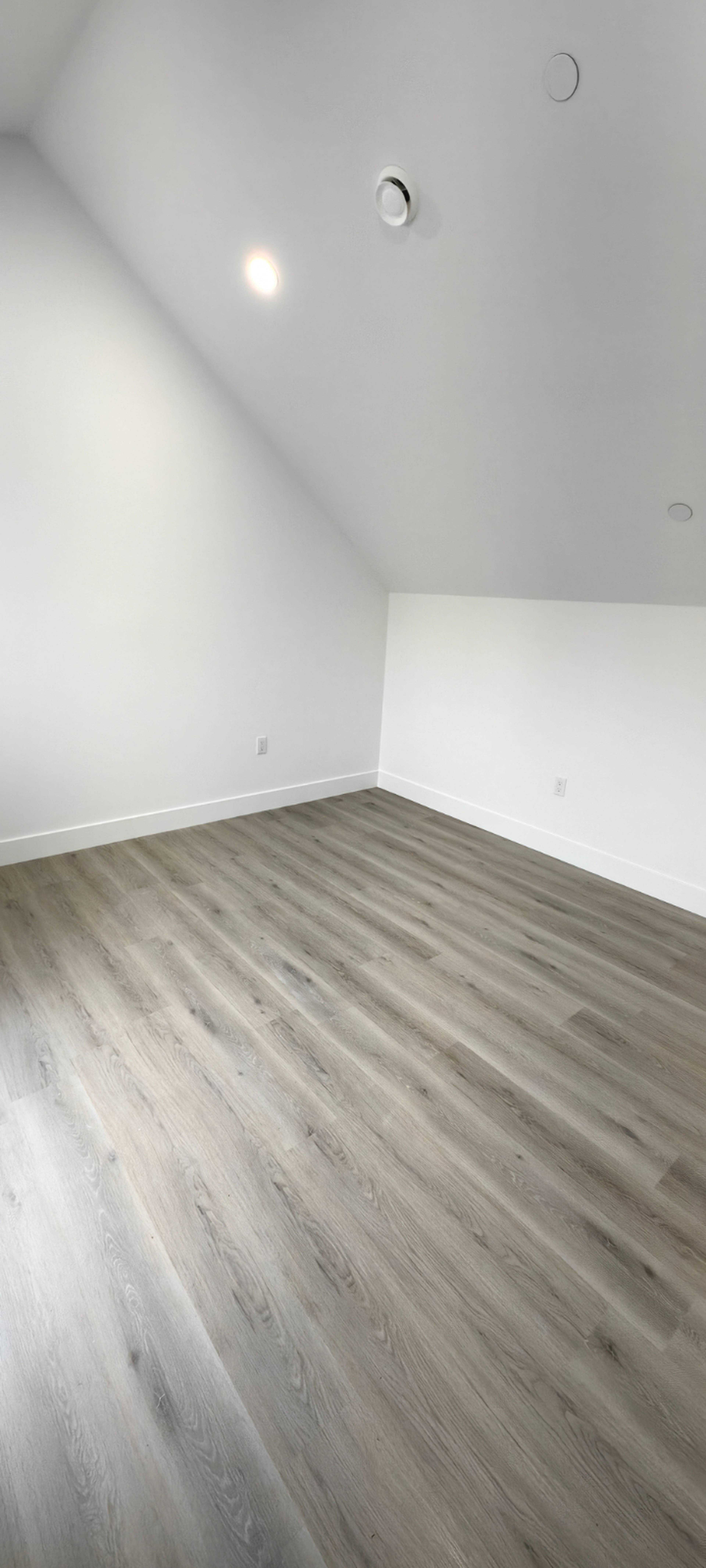 1675 W 59th Ave 17