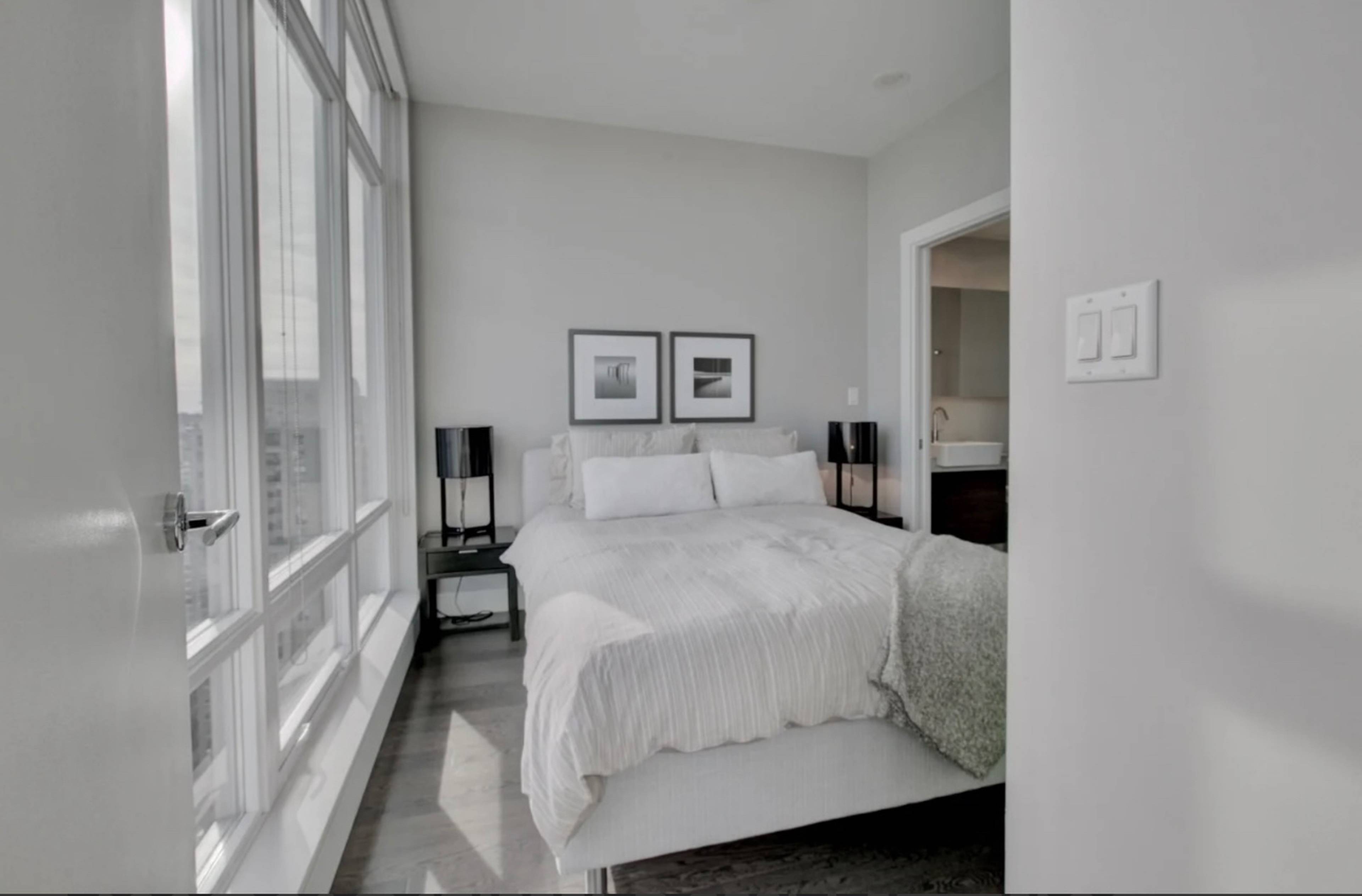 565 Smithe St 13