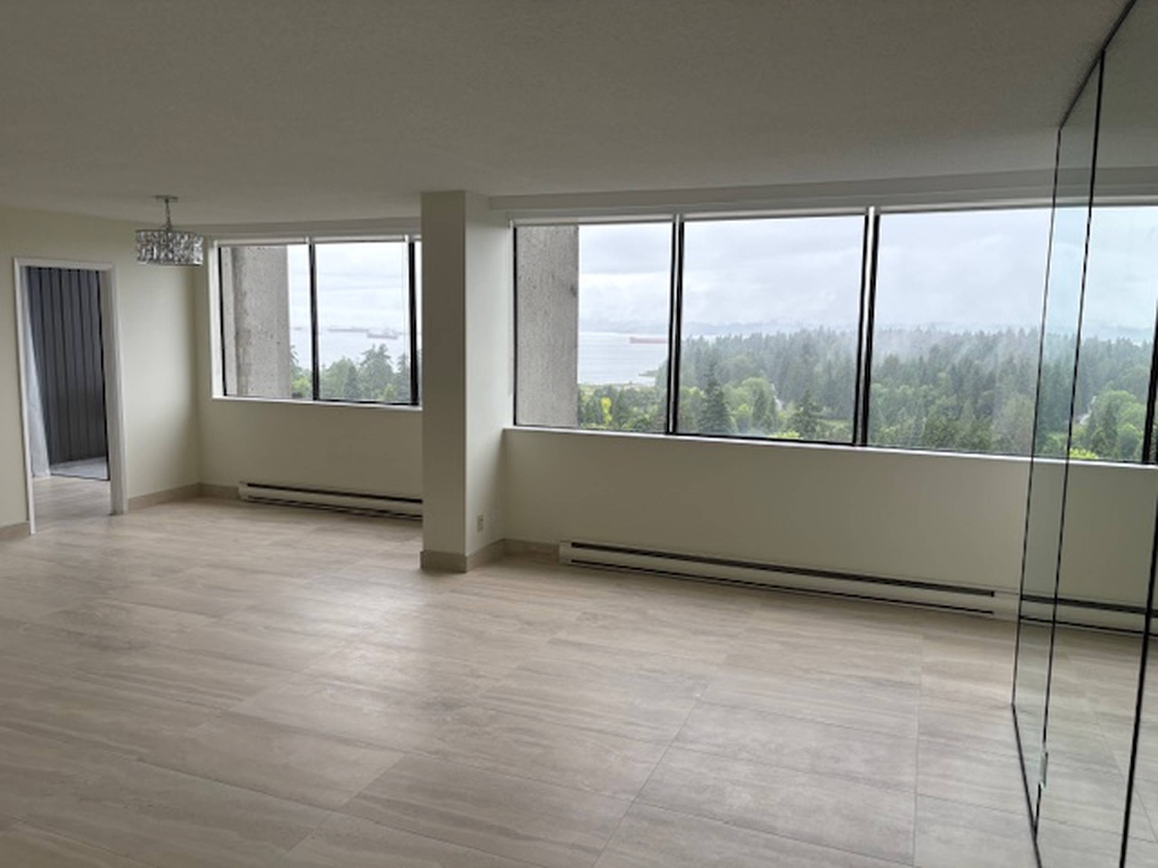 3 室  · 2.5 卫 for rent $4,595 / 月