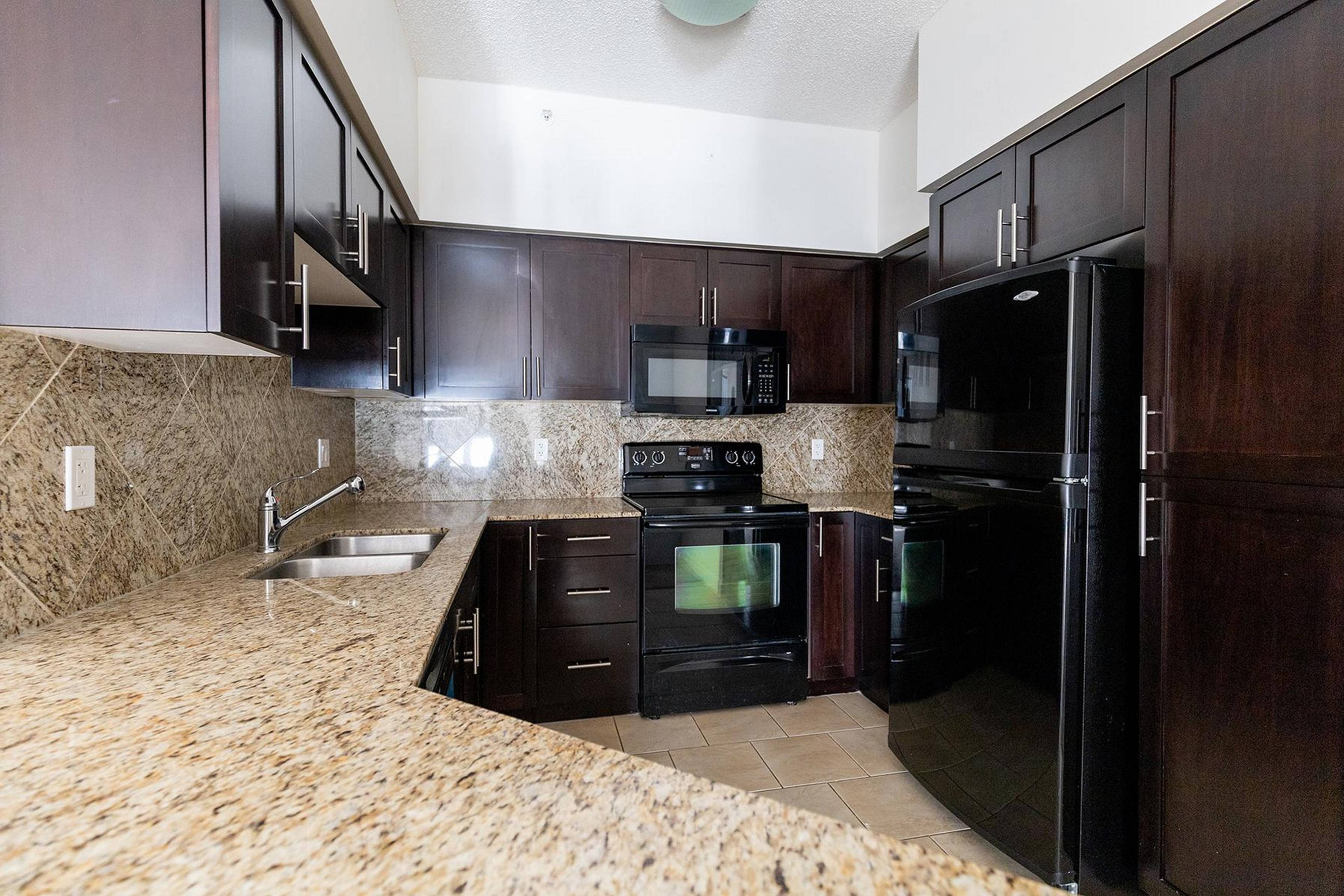2 Bed  · 2 Bath for rent $1,999 / month