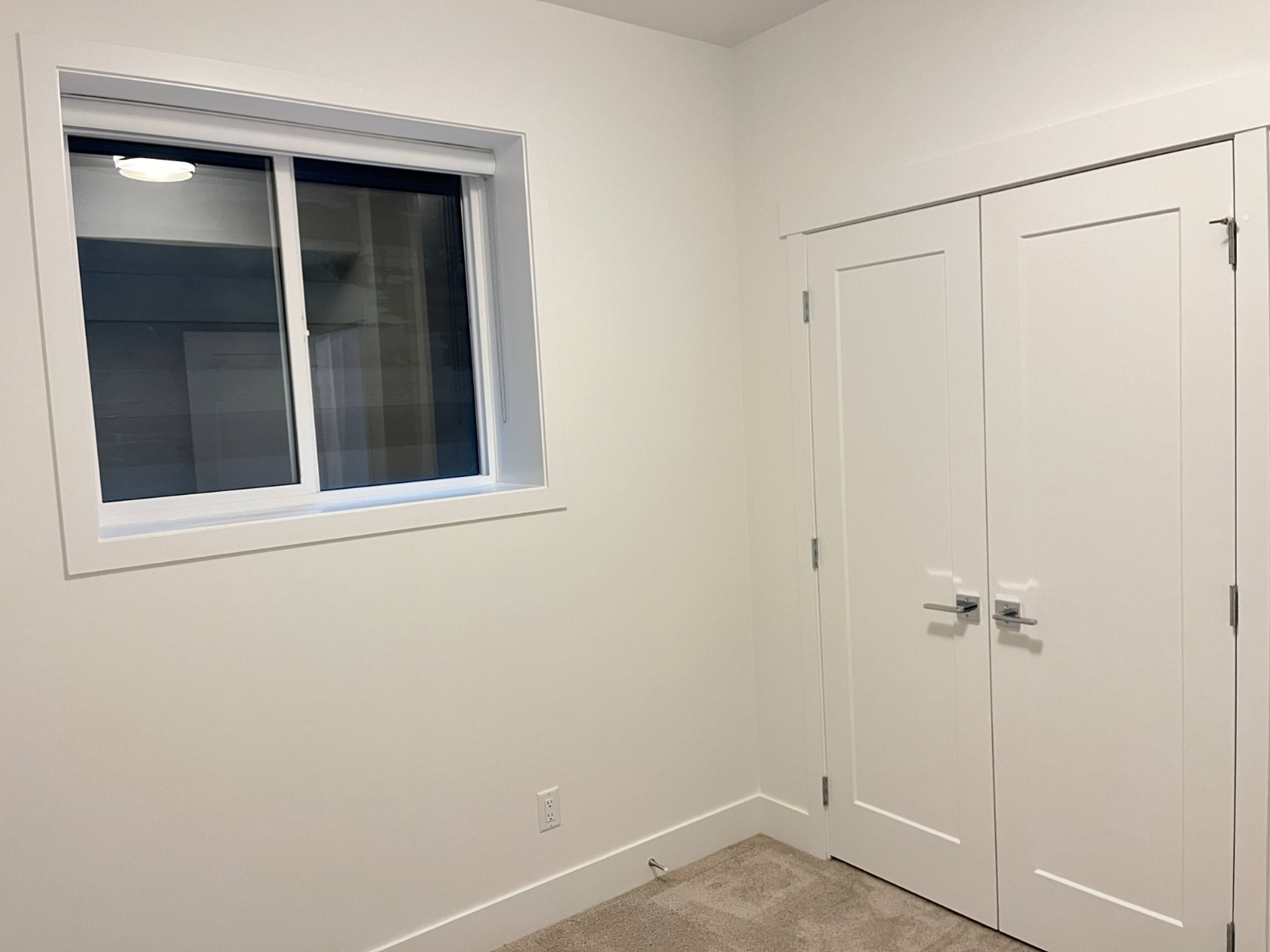 3421 Hamber Court 11
