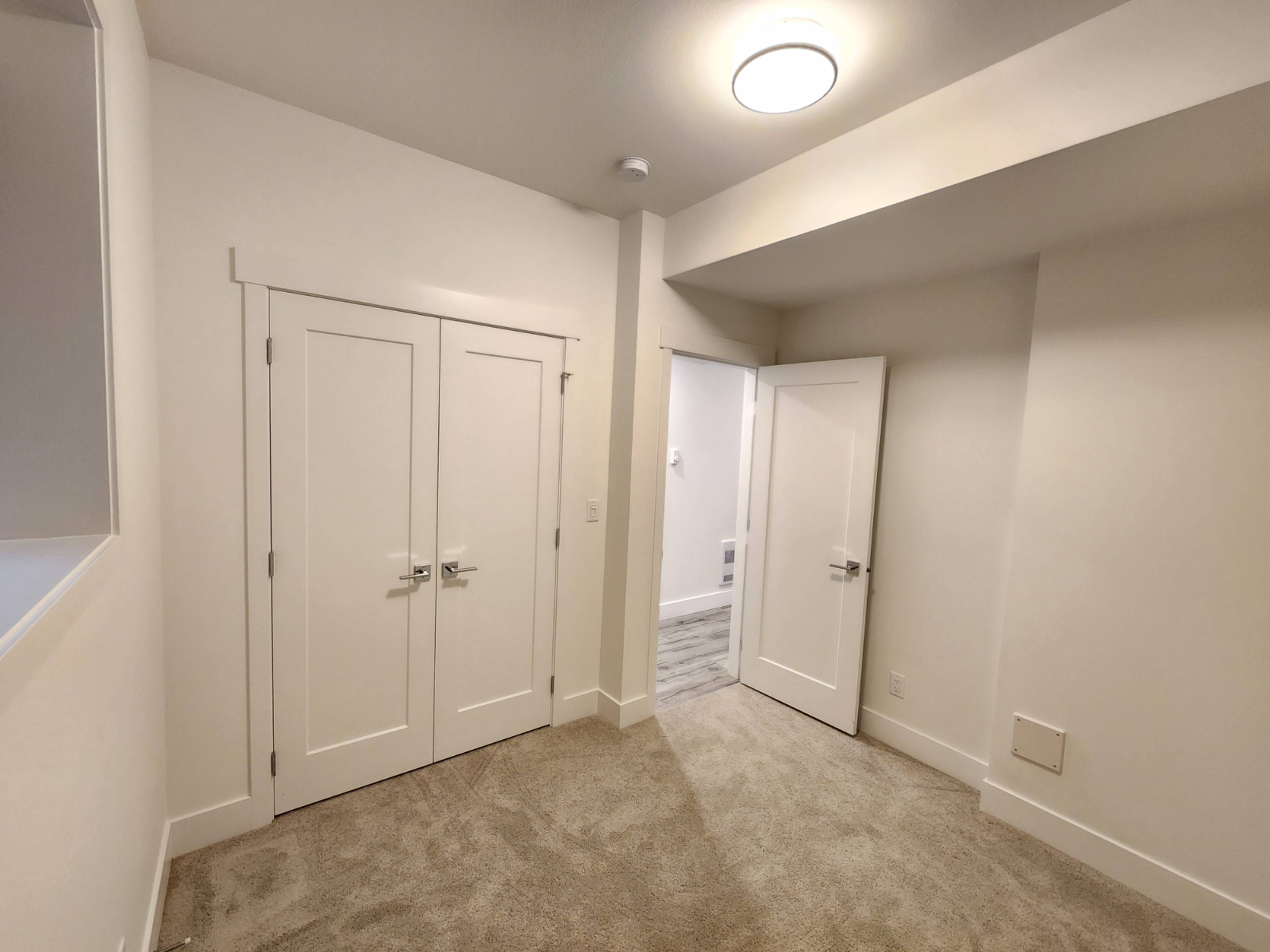 3421 Hamber Court 10