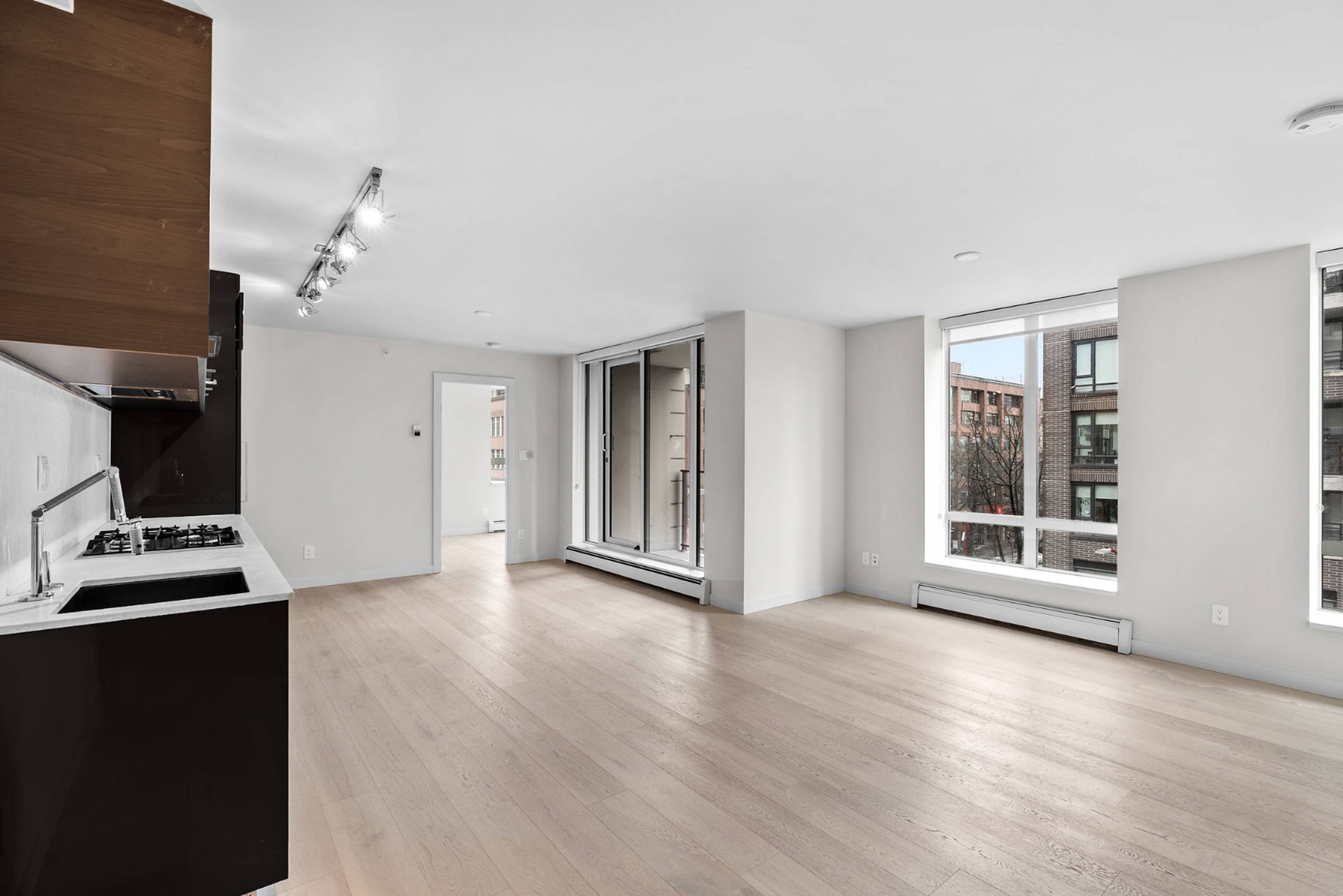 189 Keefer St 3