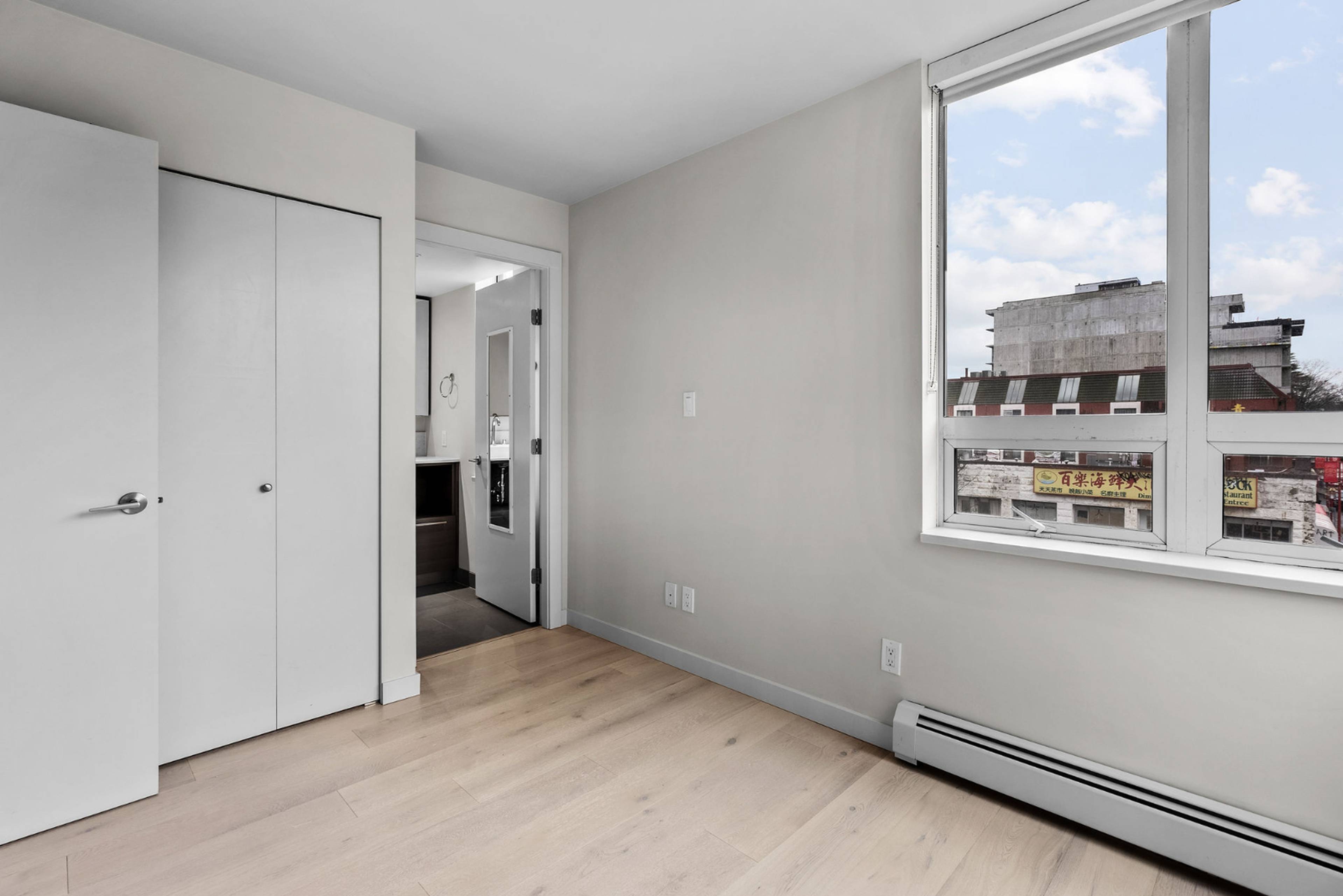 189 Keefer St 15