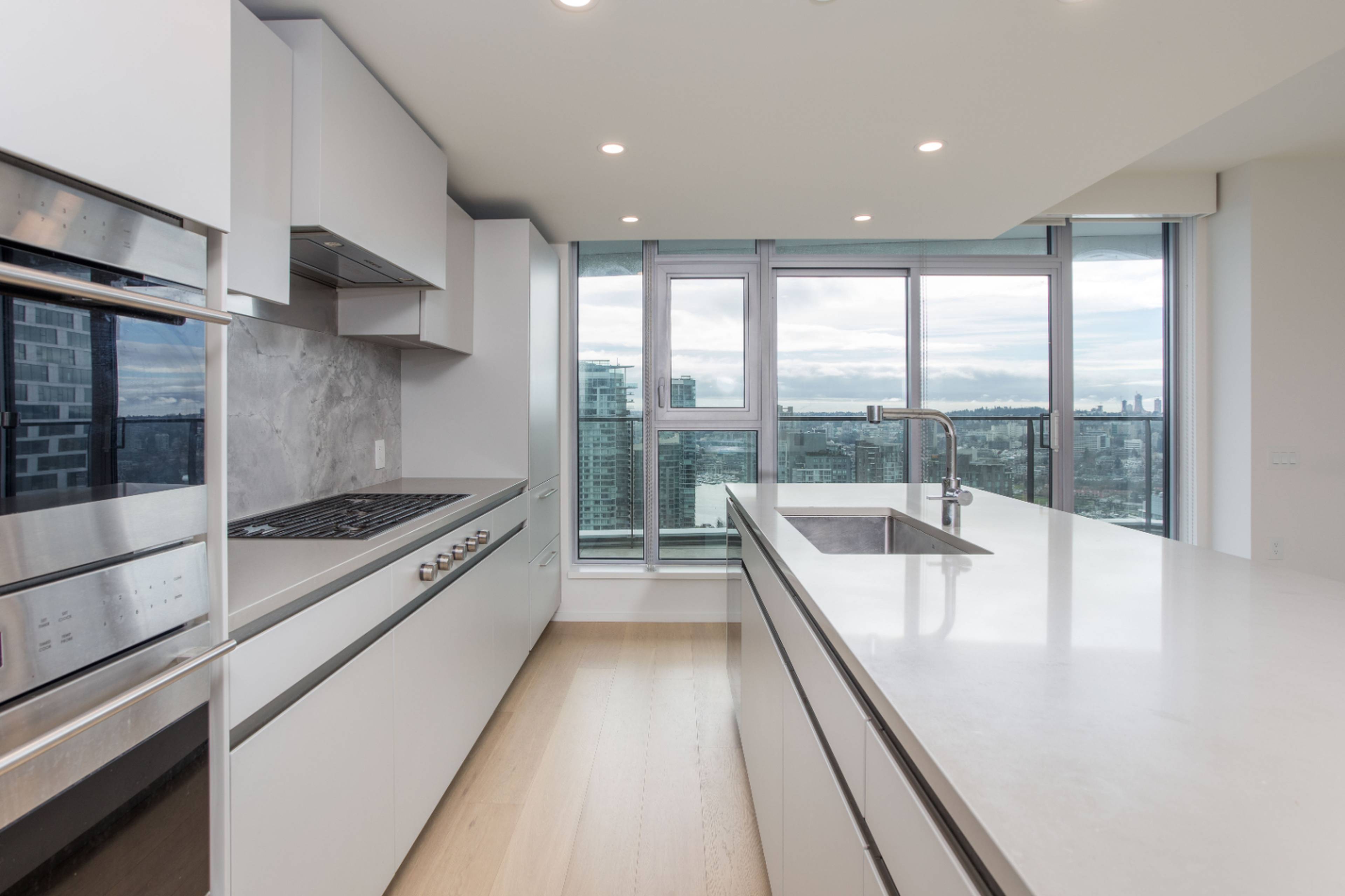 889 Pacific St 3