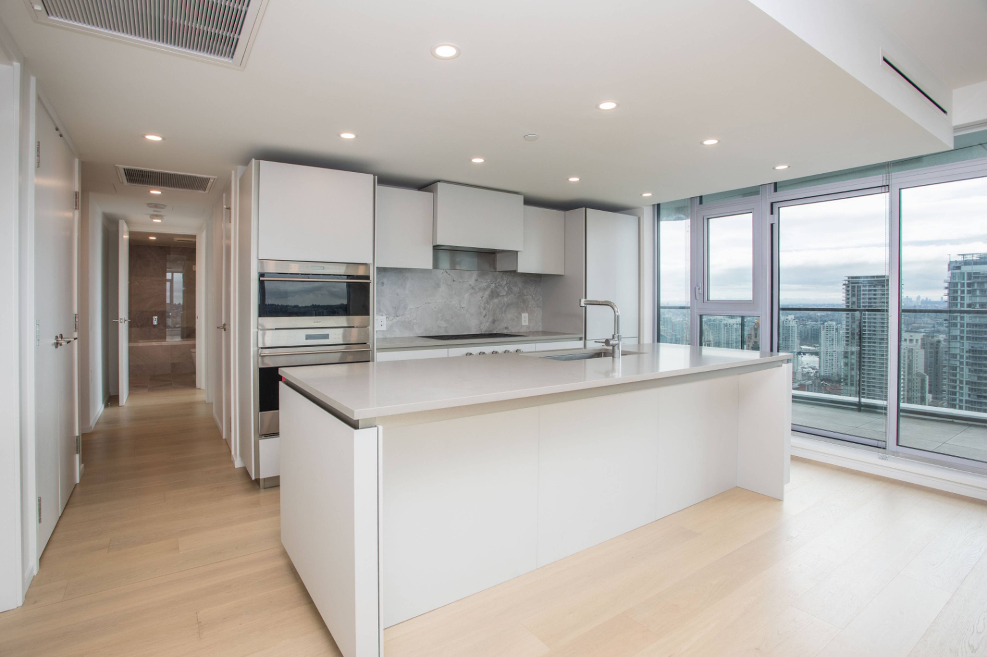 889 Pacific St 1