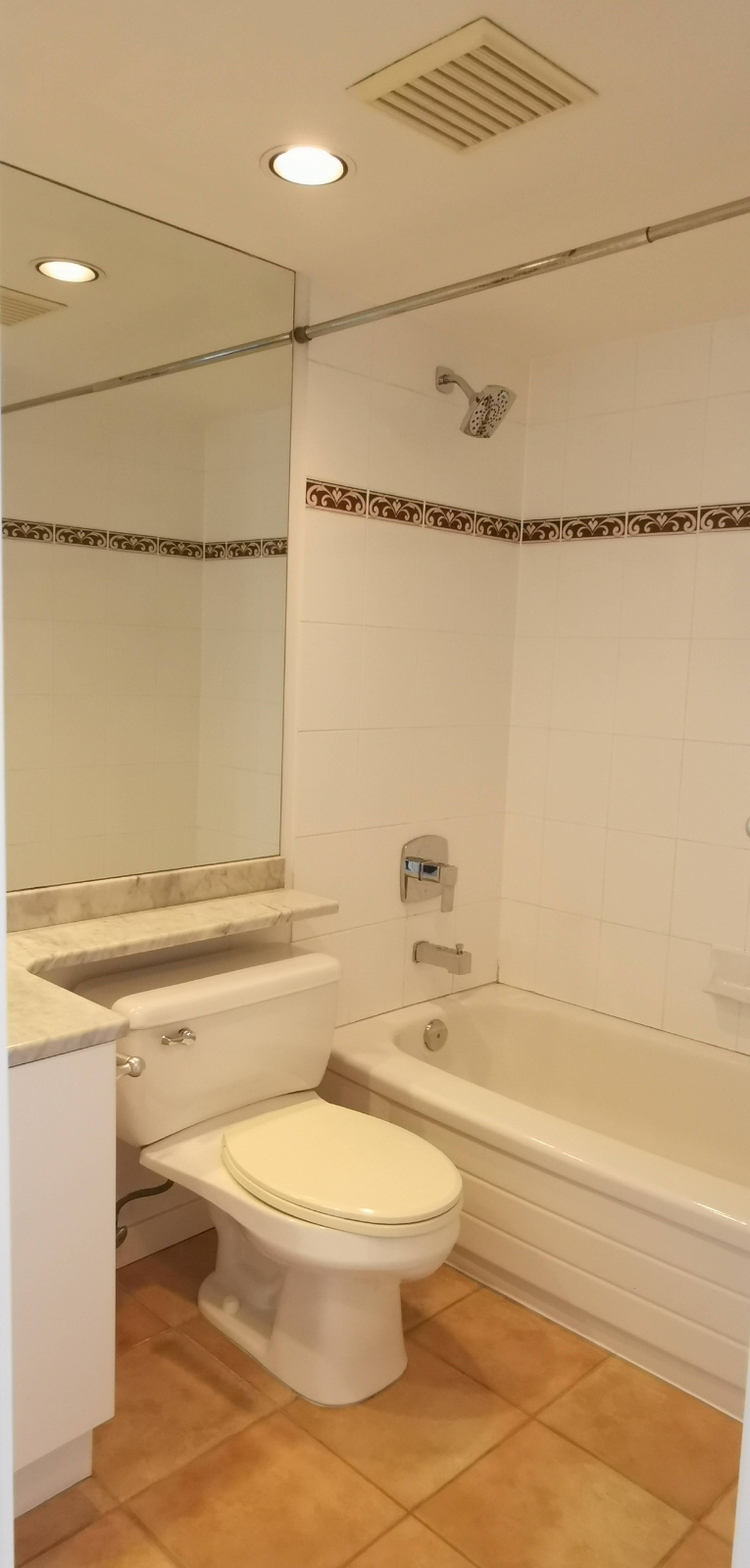 1367 Alberni St 7