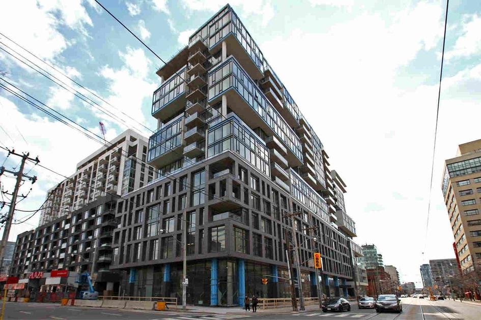 OneEleven Condos 111 Bathurst St Apartments for Rent Toronto liv.rent