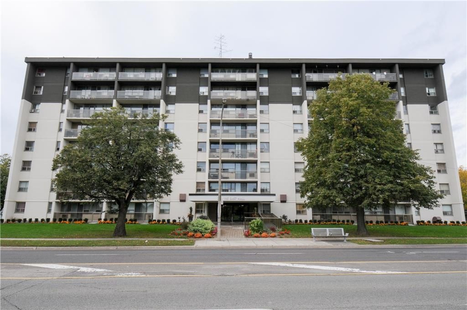 Valhalla Court I 340 The East Mall Apartments for Rent Toronto liv.rent
