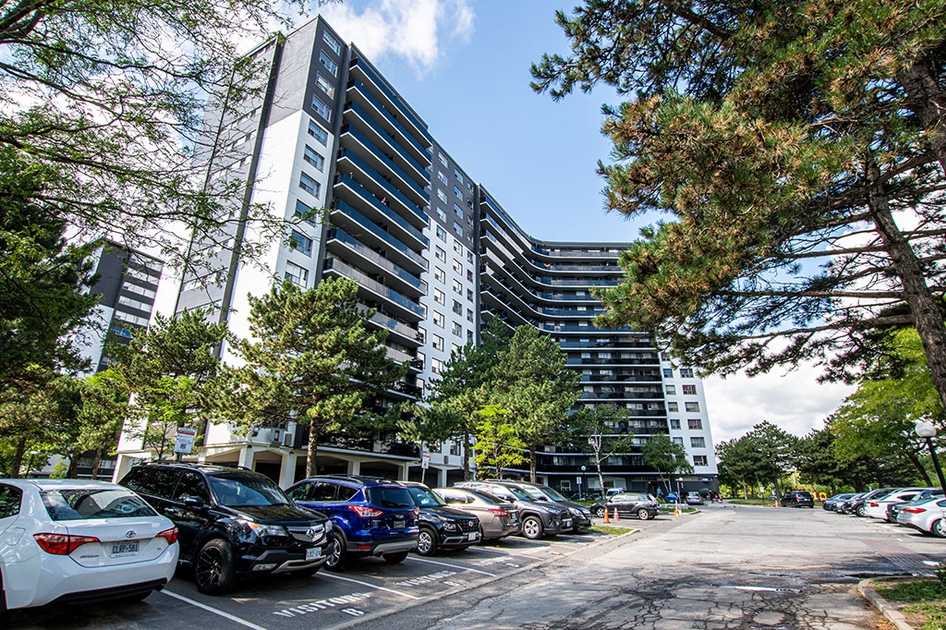 Parkvue [1] 1340 Danforth Rd Apartments for Rent Toronto liv.rent