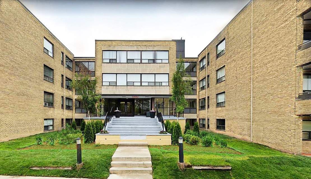 2701 Eglinton Avenue West 2701 Eglinton Ave W Apartments for Rent