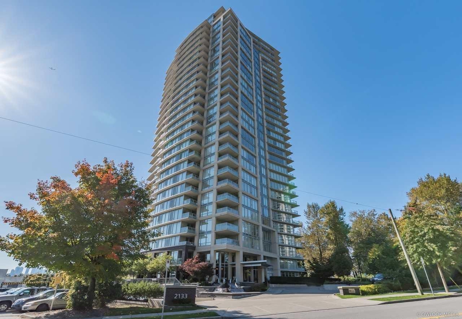 Perspectives Burnaby, BC - 2133 Douglas Rd | liv.rent