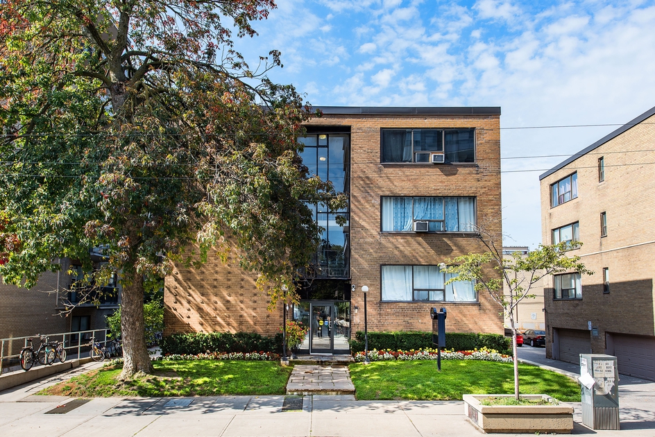 Jameson Apartments 140 Jameson Ave Apartments for Rent Toronto liv.rent