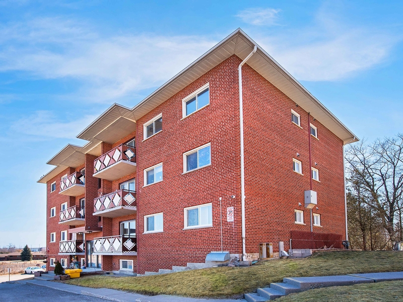 16191625 Dufferin Street 1619 Dufferin St. Apartments for Rent