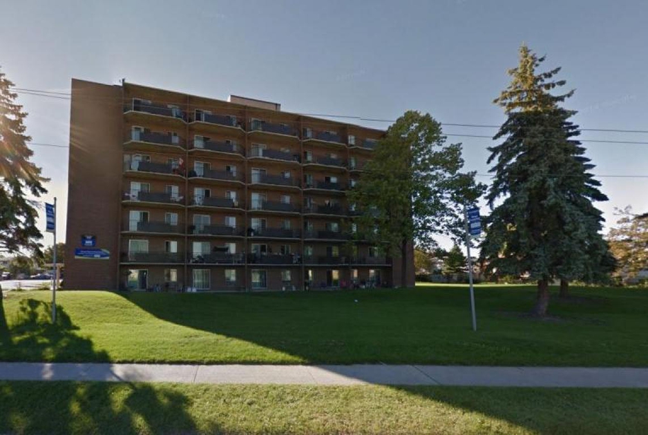 275 Finch 275 Finch Dr. Apartments for Rent Sarnia liv.rent