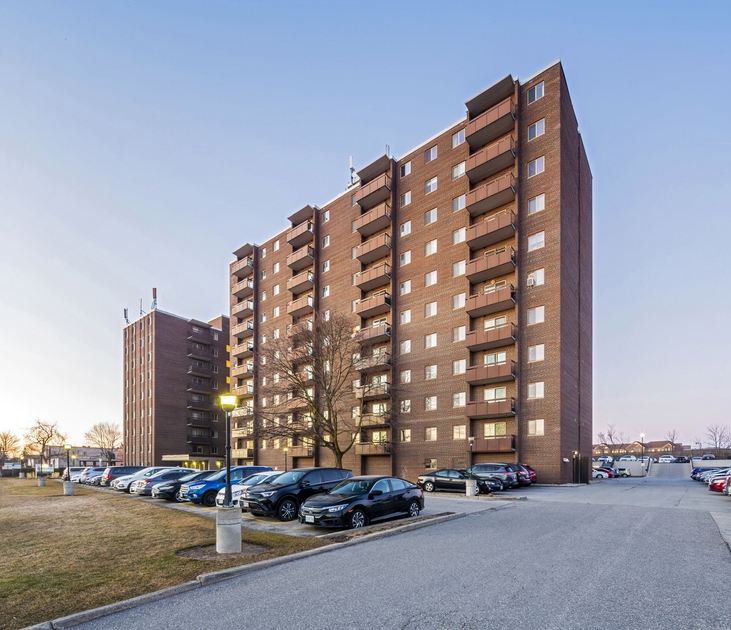 Glen Eden Court 122 Bronte St. S Apartments for Rent Milton liv.rent