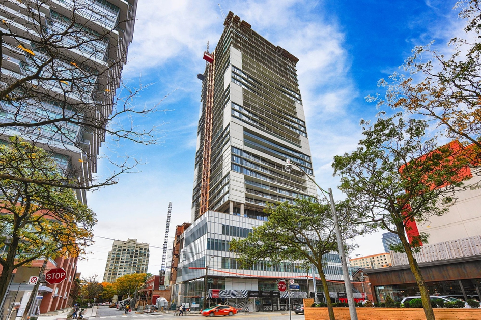 Alter Condos Toronto, ON 89 McGill St liv.rent