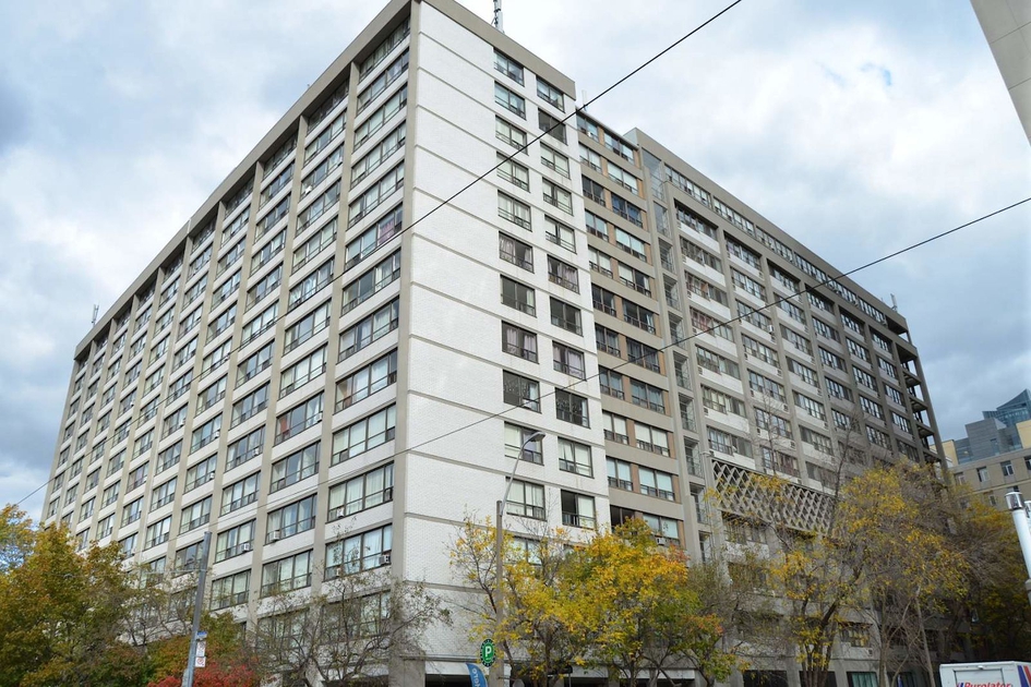 Elm Place 222 Elm St Apartments for Rent Toronto liv.rent
