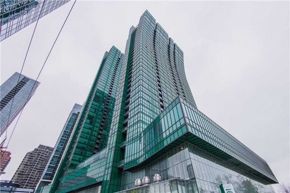 Emerald Park 9 Bogert Ave Apartments for Rent North York liv.rent