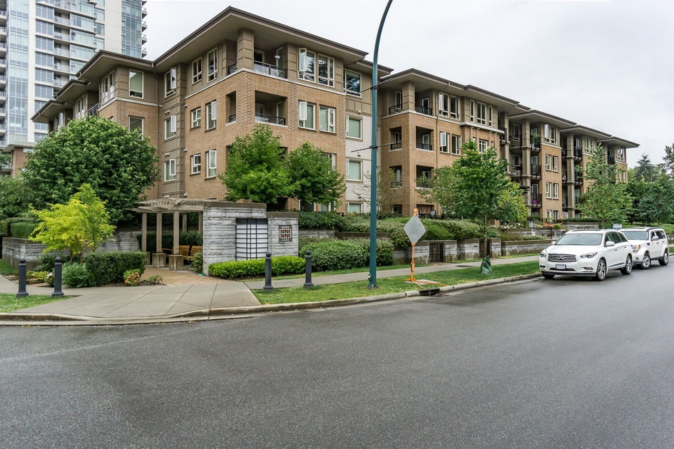 Larkin House East 3105 Lincoln Ave Apartments for Rent Coquitlam