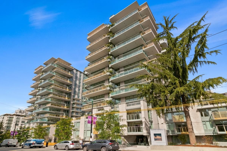 Mirabel Vancouver, BC 1365 Davie St liv.rent