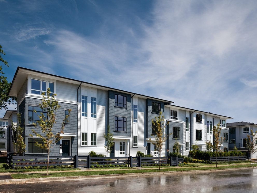 Fleetwood Rise 16433 Watson Drive Apartments for Rent Surrey liv.rent