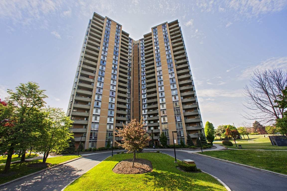 Altair 15 Martha Eaton Way Apartments for Rent North York liv.rent