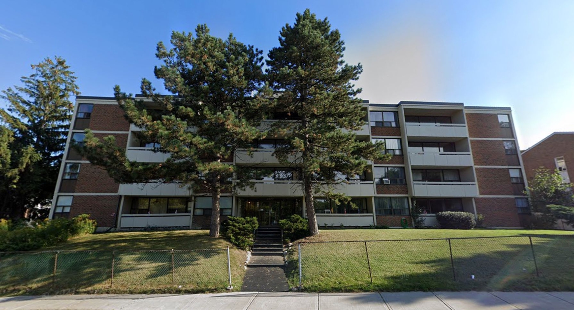 Parkview Properties 3423 St Clair Ave E Apartments for Rent