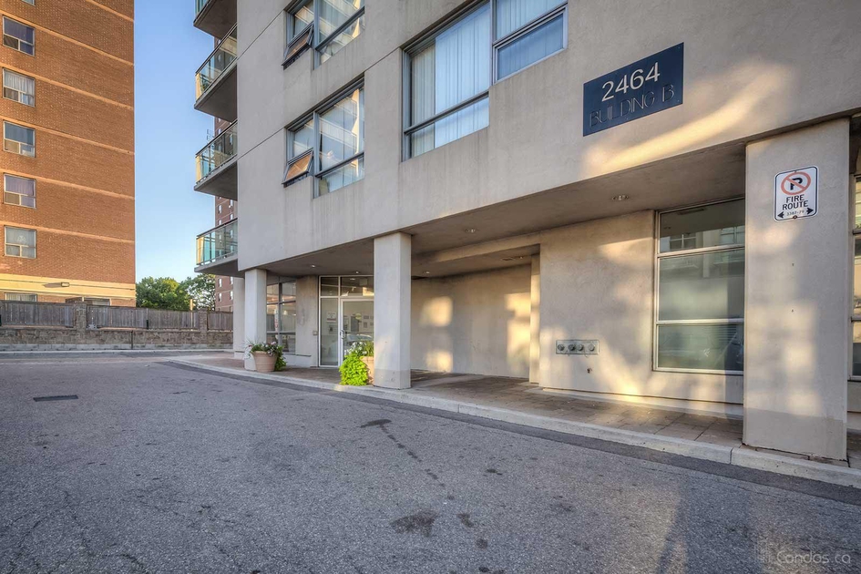 Weston on the Humber Toronto, ON 2464 Weston Rd liv.rent