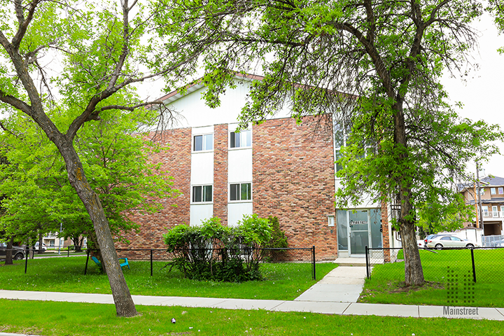 NAITside Court II Edmonton AB 11908 102 Street NW liv rent