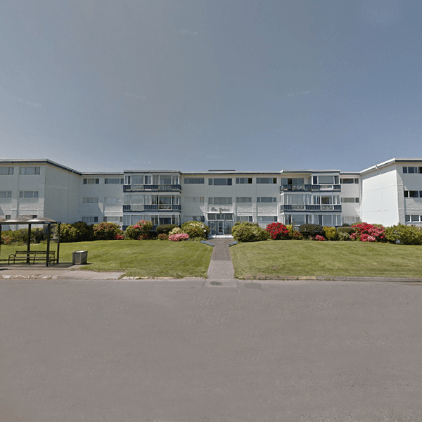 Blue Water Sidney, BC 9560 Fifth St liv.rent