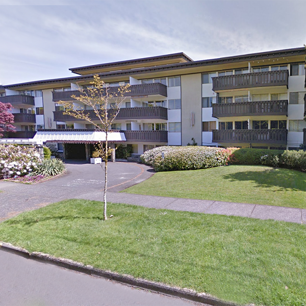 Villa Royale Victoria, BC 964 Heywood Ave liv.rent