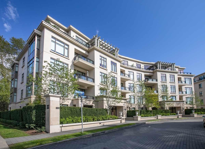 Waters Edge West Vancouver BC 533 Waters Edge Cres liv rent