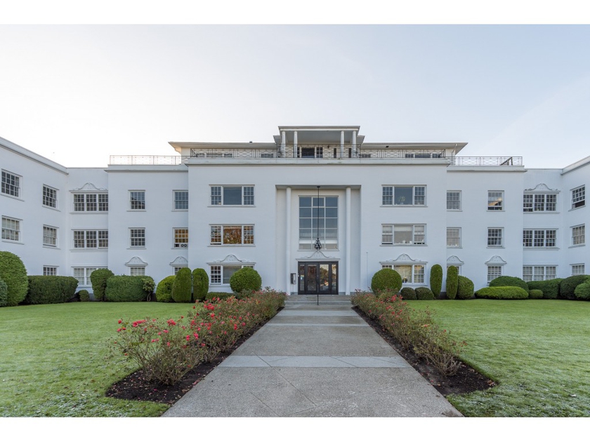 Somerset Manor 5600 Dalhousie Rd Apartments for Rent Vancouver liv.rent