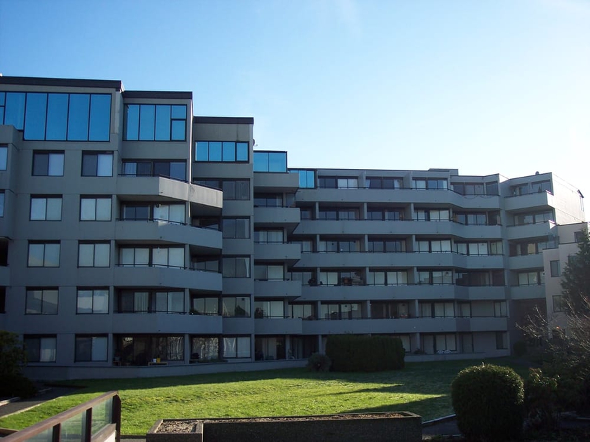 Moberly Apartments Apartments for Rent - 627 Moberly Rd, Vancouver, BC