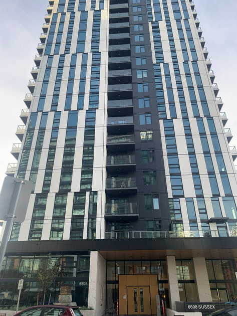 6608 Sussex Ave, Burnaby, BC - Studio Apartment for Rent | liv.rent