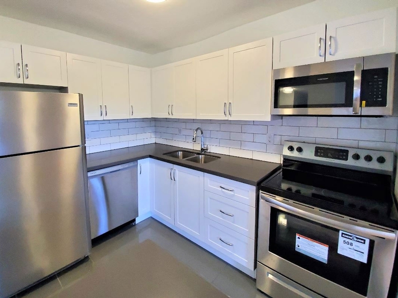 Studio 10 Garfella Dr, Etobicoke, ON Studio Apartment for Rent