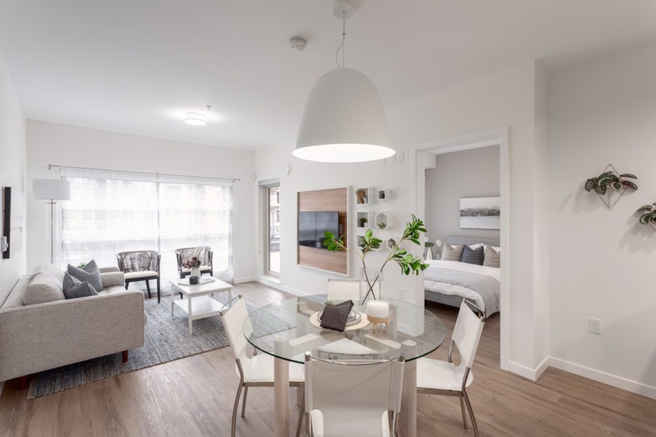2 Bedroom Apartment For Rent At 809 Village Dr 2 Bed Den