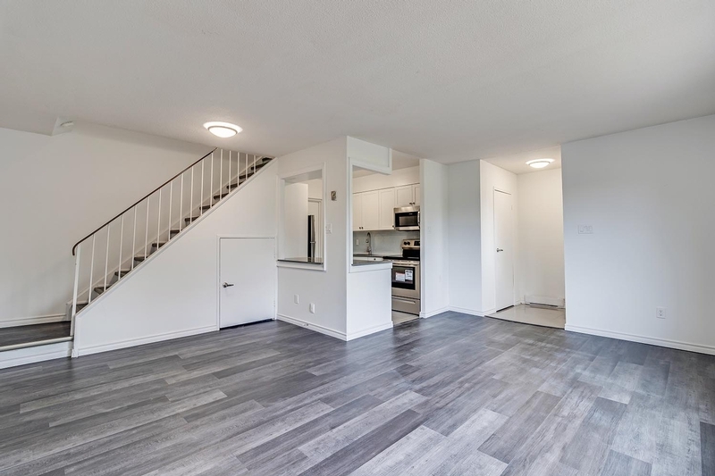 WAITLIST 3 Bedroom 7555 Goreway Dr, Mississauga, ON 3 Bedroom