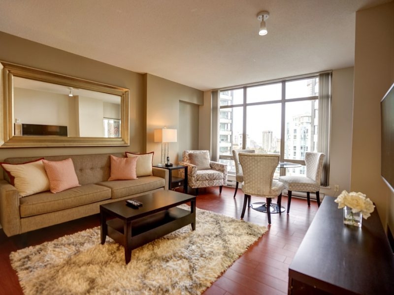 1288 Alberni St, Vancouver, BC 2