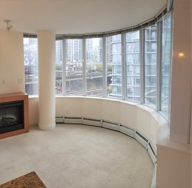 688 Abbott St, Vancouver, BC 1 Bedroom Apartment for Rent liv.rent
