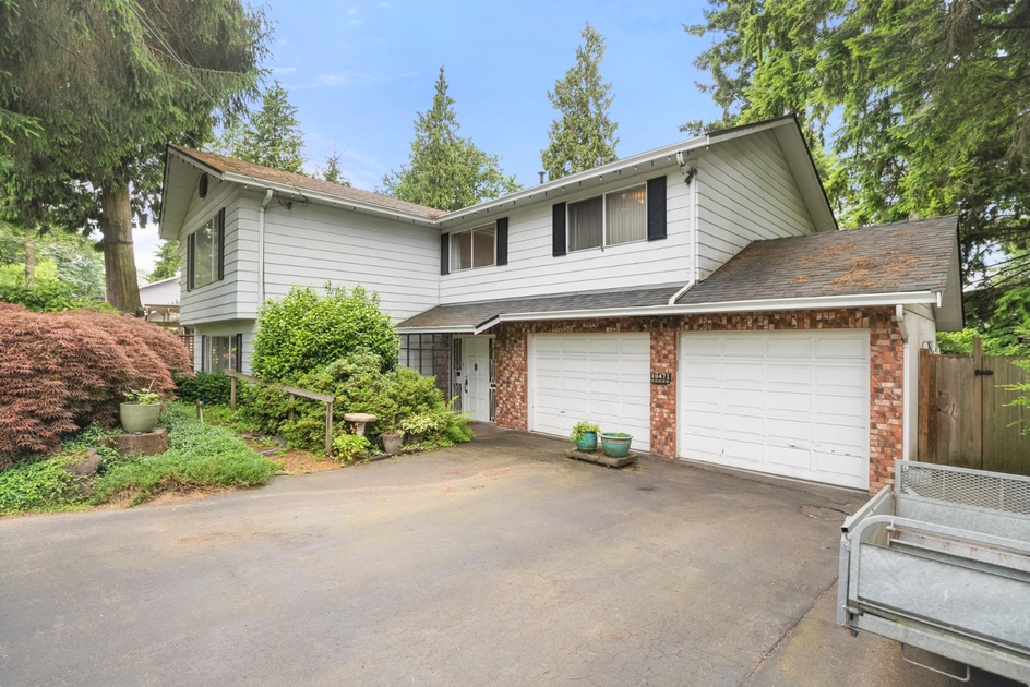 10471 Suncrest Dr, Delta, BC 4 Bedroom House for Rent liv.rent