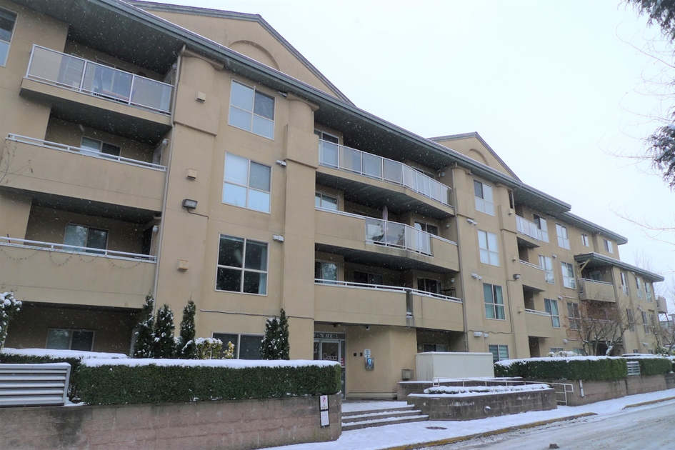 108 13780 76 Ave, Surrey, BC 2 Bedroom Apartment for Rent liv.rent
